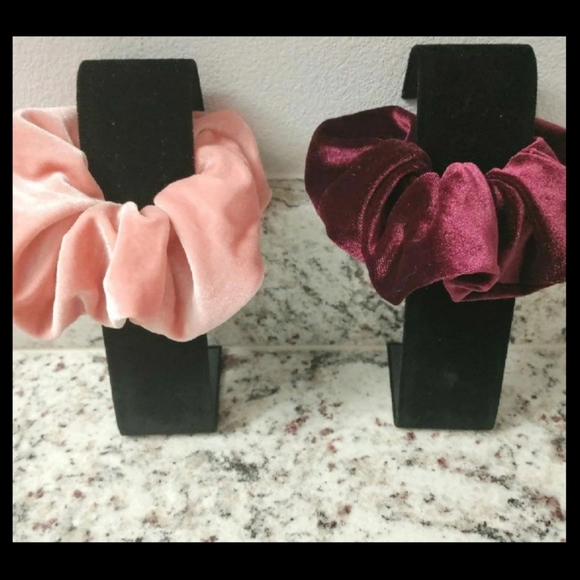 Bow-tie & XXL scrunchies $5 each - Picture 2 of 3